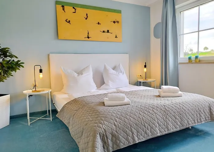 Seeblickapartment Fuer Bis Zu 12, Nuernberg & Schwabach In 30-35 Minuten Zu Erreichen, Sauna, Arbeitsplatz, Dachterrasse & Grill