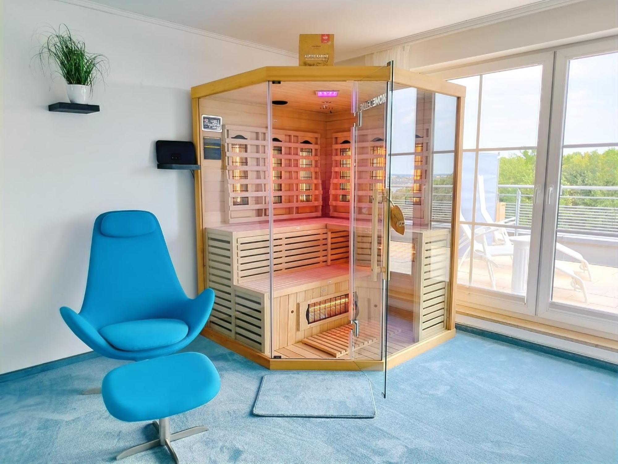 Apartment Seeblickapartment: Lakeside Retreat With Sauna And Rooftop Terrace *