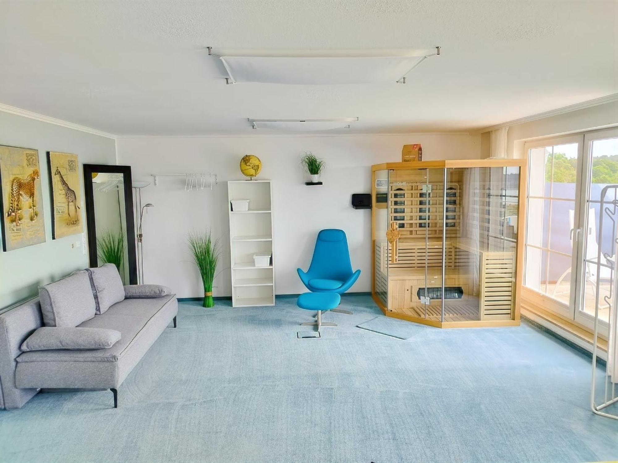 Seeblickapartment: Lakeside Retreat With Sauna And Rooftop Terrace Spalt