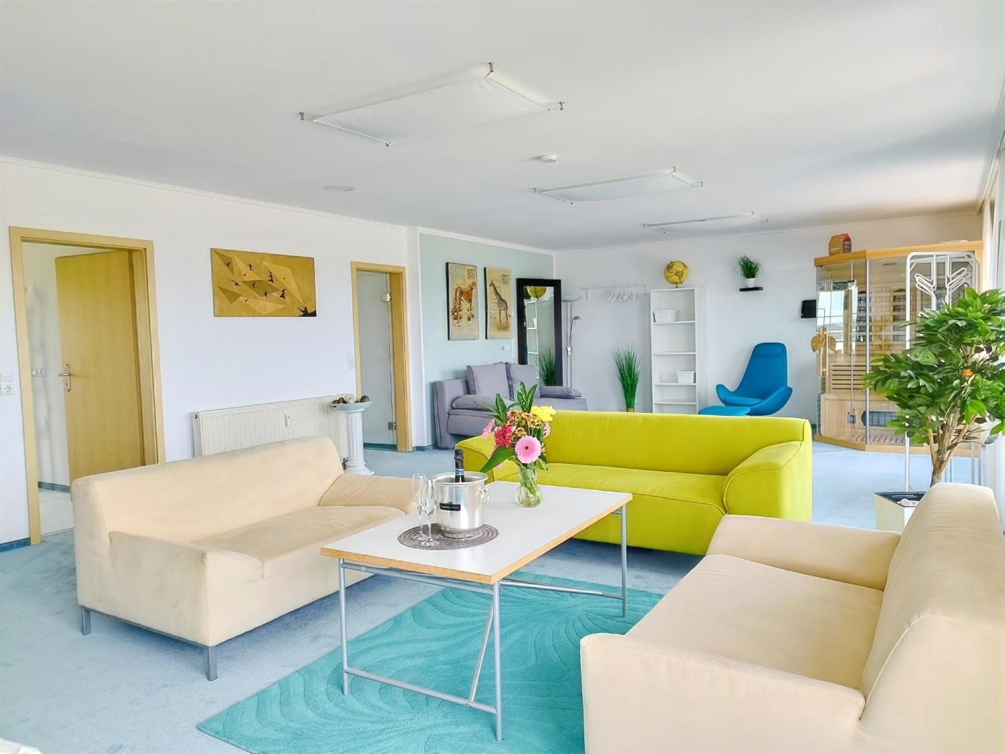 Apartment Seeblickapartment: Lakeside Retreat With Sauna And Rooftop Terrace