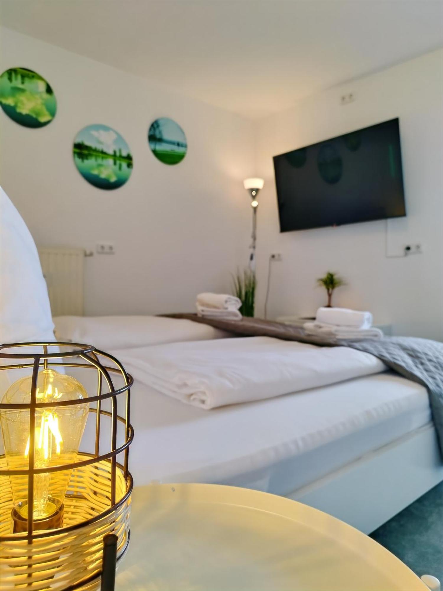 Seeblickapartment: Lakeside Retreat With Sauna And Rooftop Terrace Apartment